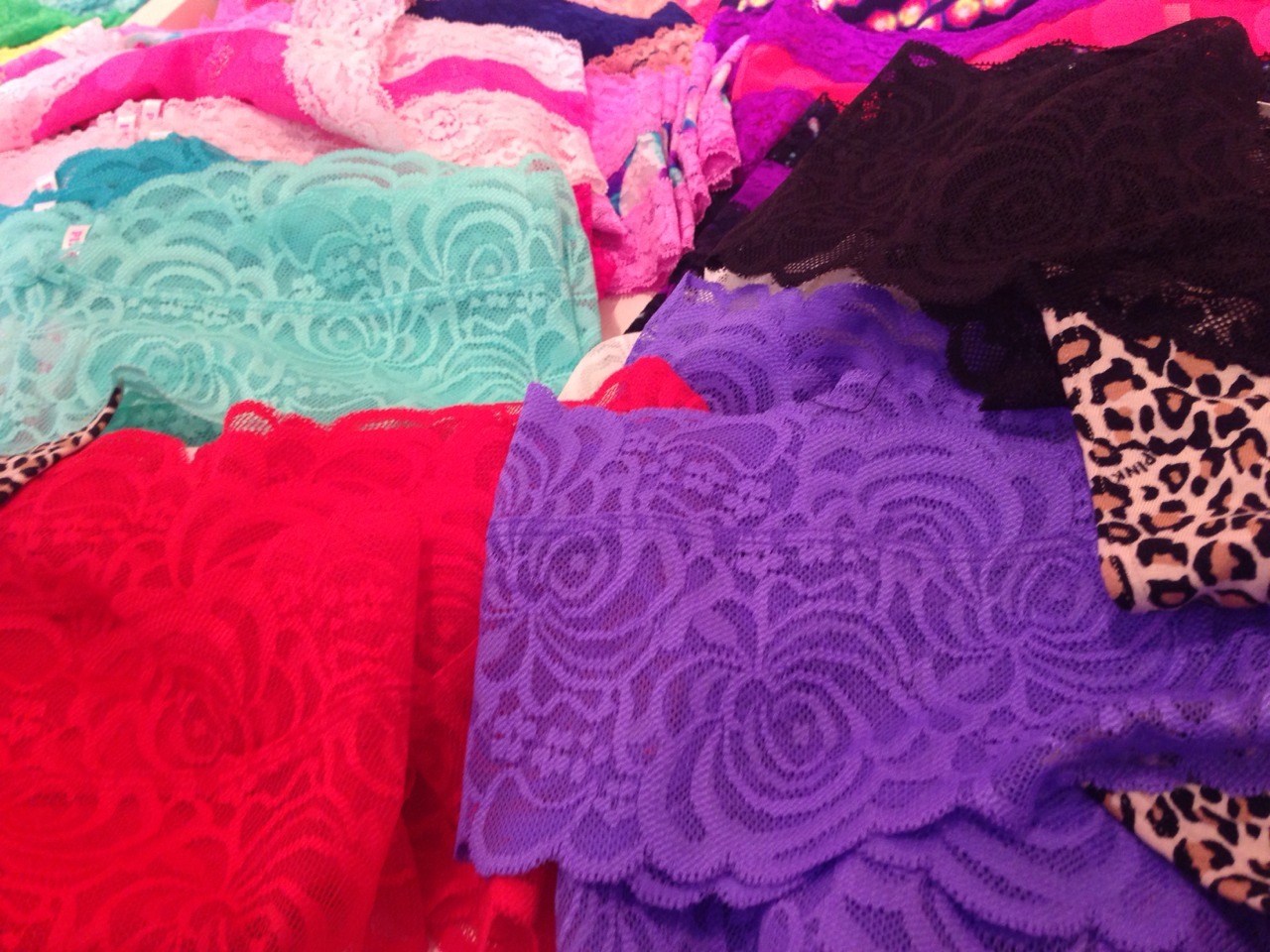 yourstruly-b:  Lace.
