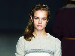 maru358:  isteiro: Natalia Vodianova at Miu