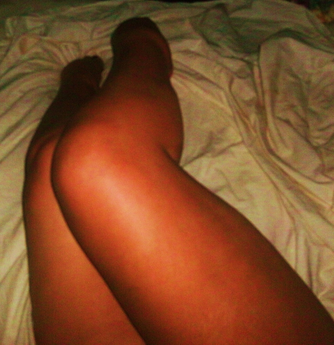 mylonelybreasts:  ~ i have tons of pictures..what do i do with them all