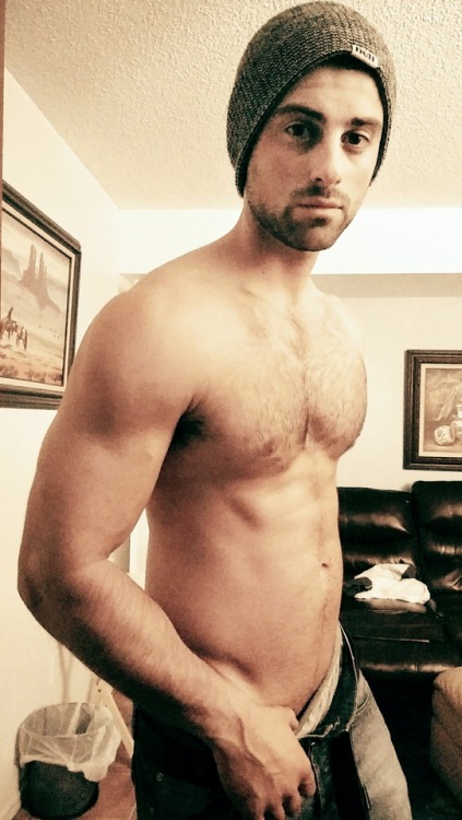 brainjock:  HUNG LA DJ Bro wants to Party-N-Play!  So I was creepin’ late one night on the web when I ran across this sexy fucker Tony! He’s 6'4, 210 lbs, 24 yo (19 in the first pic) and 100% ALPHA GUIDO. Tony lives in the city of angles, but this
