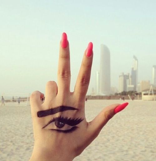 fierrrrrrce:  http://fierrrrrrce.tumblr.com/ 