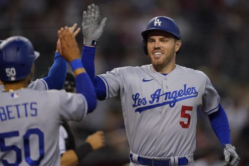 05/26/22: Freddie Freeman goes 4-for-5⁣ (with 1 HR⁣, 5 RBI, 2 2B &amp; 3 R) as the Dodgers 