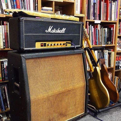 Libraries aren’t a quiet place this #MarshallMonday Photo: @puisheen #liveformusic ift