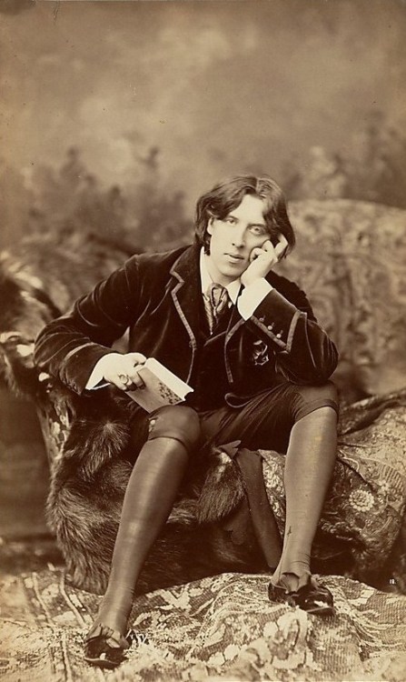 thevictorianlady-blog:Oscar Wilde photographed by Napoleon Sarony, 1882.These photographs were taken