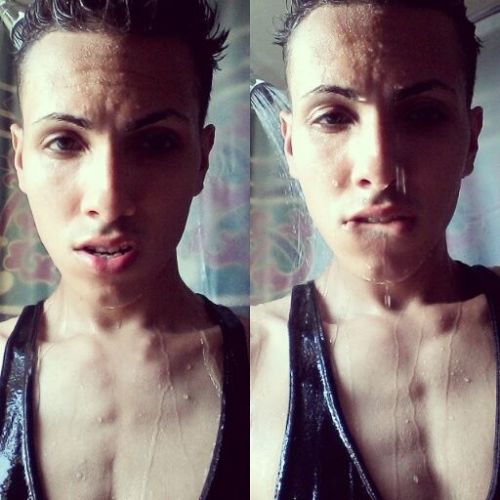  Thanks Chris for the sexy photos!  Check out this New York hottie and hit him up at: IG:  Chrisvelez52 Beto’s Corner Please send pics to: Por favor manda tus fotos a: betomartinez2008@gmail.com http://betomartinez.tumblr.com/ 