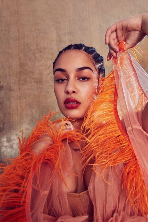 Jorja Smith photographed by Zoe McConnell 