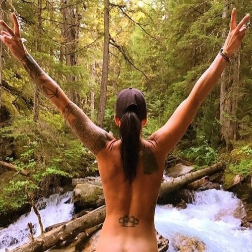 whiskeysexandlies:
