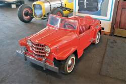 rollerman2:Qaurter scale Willy’s Jeepster replica.