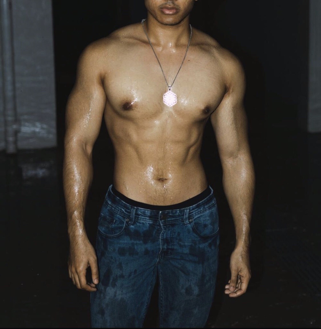 6sg:  Sweaty. http://6sg.tumblr.com/archive