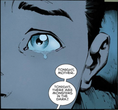 ballisticducks:batwayneman:One thing I really adore about Tom King’s Batman (This is from I Am Gotham with David Finch) 