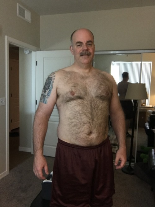 mechazombiebear:Down 35lbs to 260. Getting there.