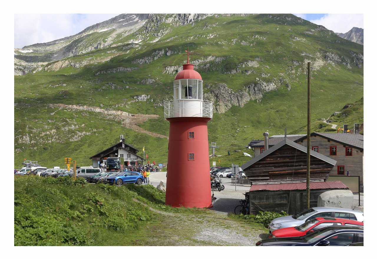 jasonguilbeau:  Lighthouse - Oberalppass - Schweiz
