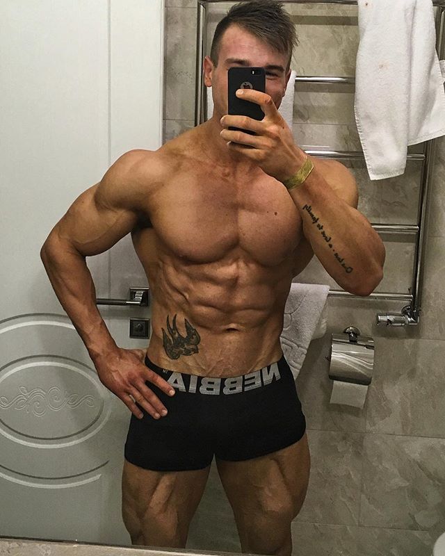   Евгений Михайленко ( @eugene_aesthetics_official )