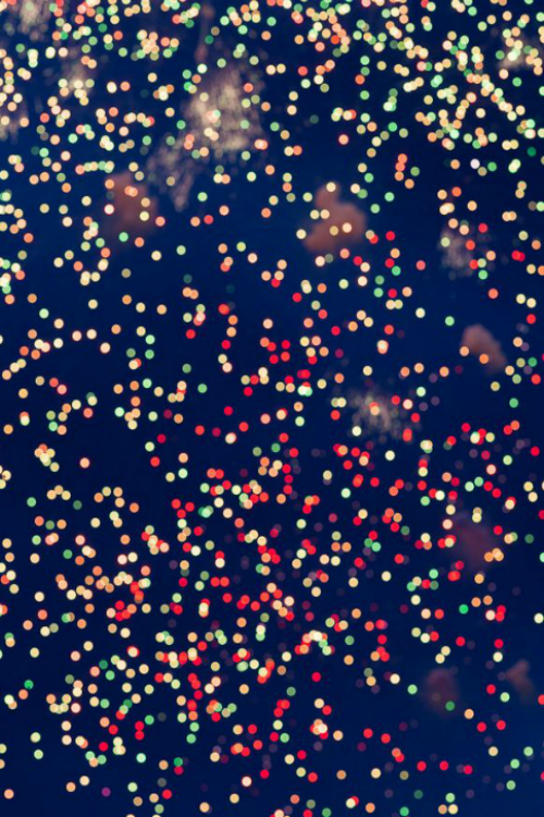 ilaurens:  firework bokeh - By: Mikhail Sedykh 