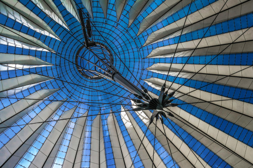 Look up | Sony Center, Berlin