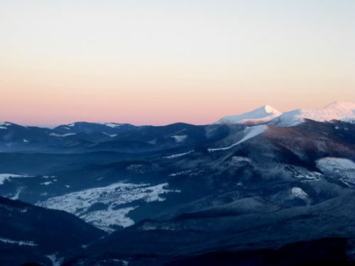 Ukrainian Carpathian mountains (Hoverla)by Alina Rudya