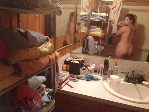 bundass:  teenponvideos:  Teen Pon Videos   ♥