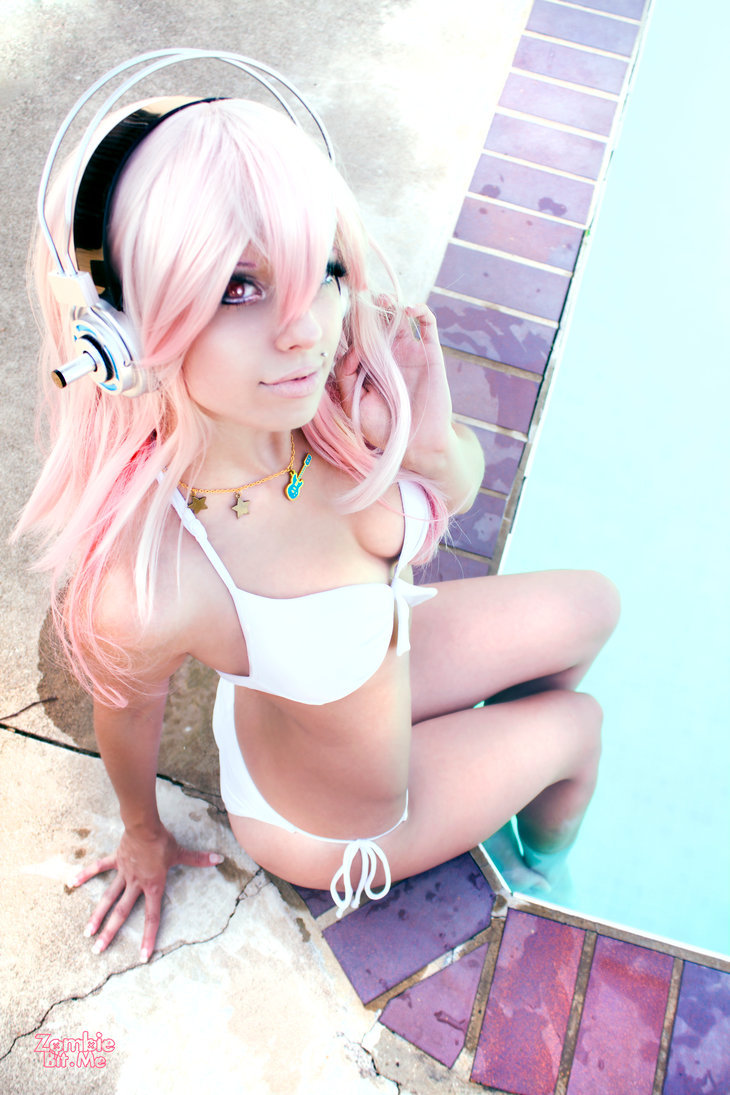 hottestcosplayer:  Hottest Cosplayer features the hottest cosplayers from around