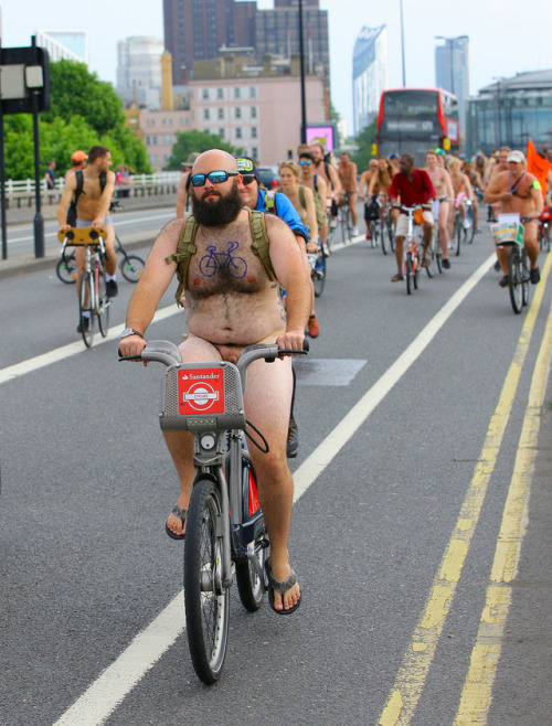 fatnakedbikeride: London, 2018www.flickr.com/photos/funkdooby/42734795761/in/album-721576946