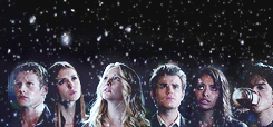 salvatore-vampire:  Merry Christmas! 
