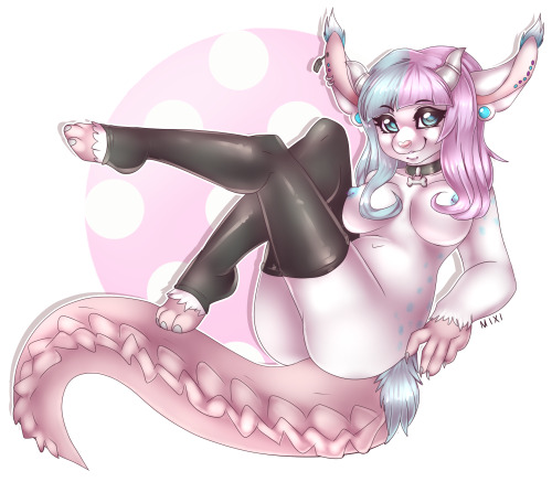 madamsquiggles:  miss-mixi:  Please support my patreon! I havent got many people and the only way I know how to gain is through tumblr and others helping me out, I’d really appreciate if you my followers can reblog this, I know I made a recent one but
