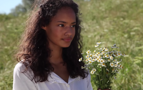 ponprincess:Malaika Firth and Ondria Hardin for Daisy by Marc Jacobs