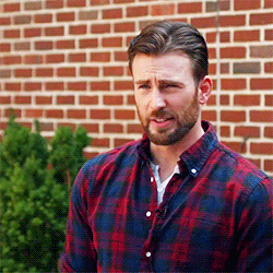 captainsamerica: Chris Evans at The Concord Museum 2015
