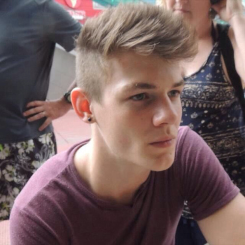 scallyflynn:  jackdhallow:  JACKDHALLOW FOLLOW//ASK//SUBMIT  Wow!!!