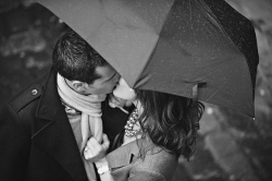 moan-s:  Kiss Me In The Rain