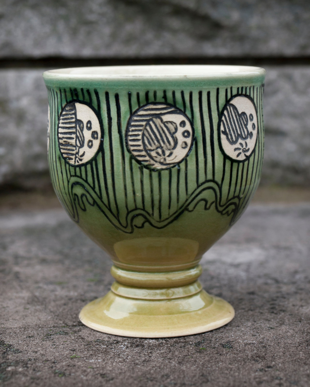 momofawitch:  sosuperawesome: Ceramics by HandToEarthCeramics on Etsy Browse more