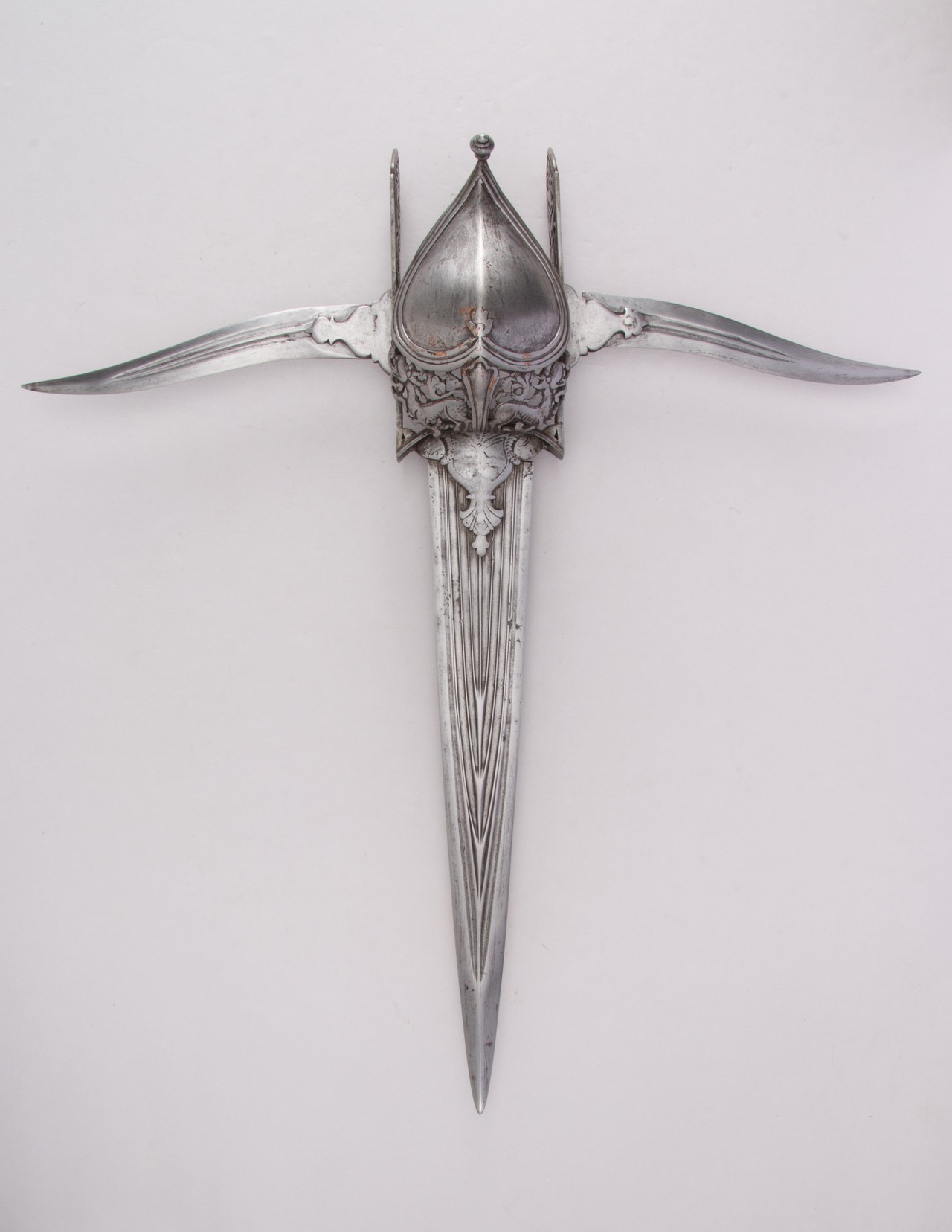 met-armsarmor: Dagger (Katar) with Two Side Blades (Bichuwa), Metropolitan Museum