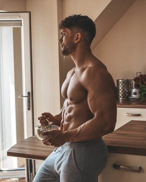 jhfic1:
“It’s a good thing if your guy from Friday night is still there Saturday morning.
”