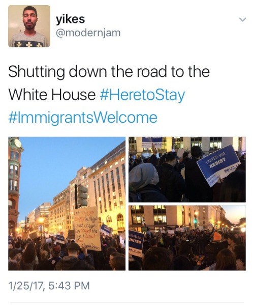 sandalwoodandsunlight:Pro-immigration rallies happening right now in New York City and Washington, D