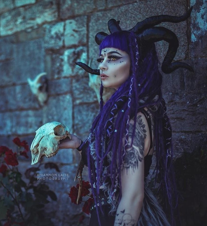 gothicandamazing:    Model: @bathorybatPhoto: Rhiannon Laite PhotographyWelcome to