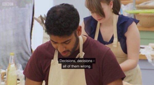 shirosredknight:thesoundofawesome:officialmickrock:I’m in love with the great British bake off