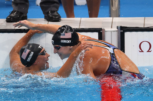 yudarvish: Katie Ledecky of Team United States reacts after winning the gold medal in the Women’s 15