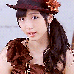 fuckyeahberryzkoubou:  Berryz March! 21. Watashi no Mirai no Danna-sama / Ryuusei Boy [2009.11.11] 