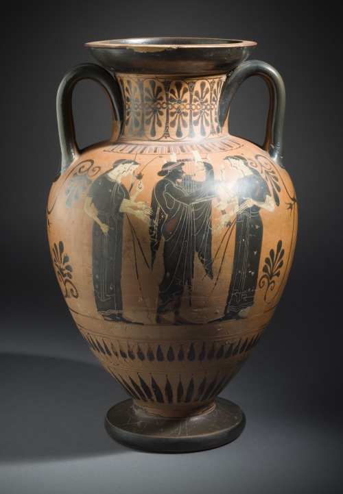 Neck-Amphora With a Man Playing a CitharaGreece, Attica, c. 510 BC 