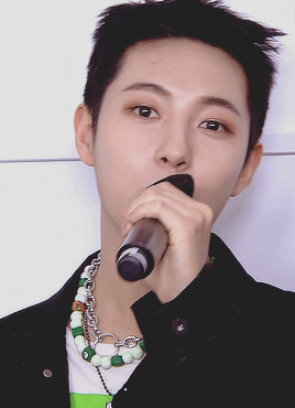 220401 Music Bank Interview ✦ Renjun 