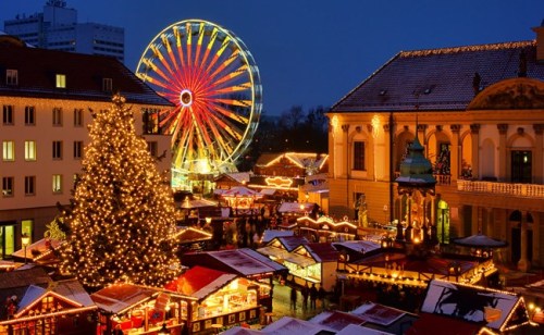 gay-zombies: piratical-princess: When Germany does Christmas, they play to win.  The Munich Chr