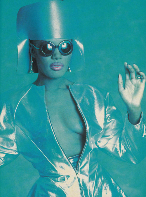 chromeo - Grace Jones for Issey Miyake 1982