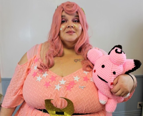 keikocupcake: So…nobody knew I was a Clefairy, but I got tons of compliments on my Rose Quart