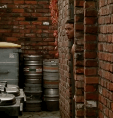 queensaver:  Ryan Thomas - chunky monkey… mmm.  