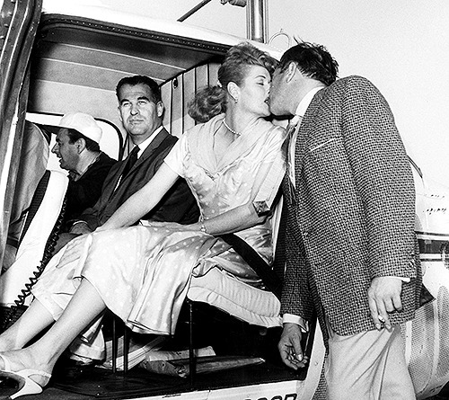 mariedeflor:  Lucille Ball and Desi Arnaz, 1950s  