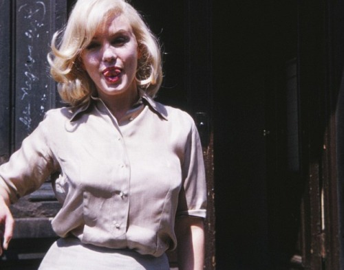 eternalmarilynmonroe: Newly released photos of Marilyn Monroe in 1960 © Tony Michaels.