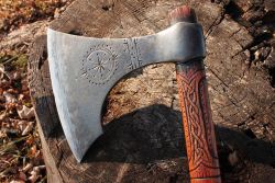 guthbrand:celticbrush:☽ medieval ☾Firienholt Fierce-Fighter’s Skeggöx by David delaGardelle and Nathanael Brandt