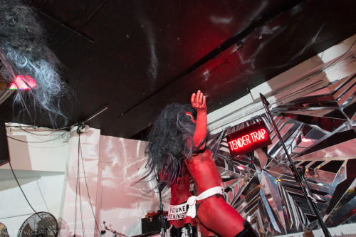 wlodarczyk: Kembra Pfahler’s performance at the new Superchief Gallery NYC / Tender Trap opening party. Happy Halloween!