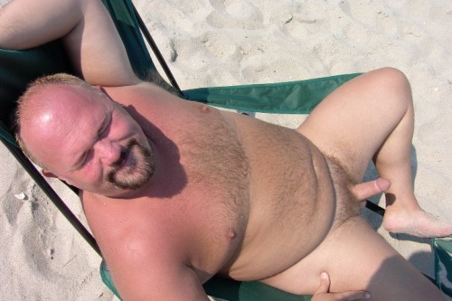 nastypervert:  Just so fucking delicious!
