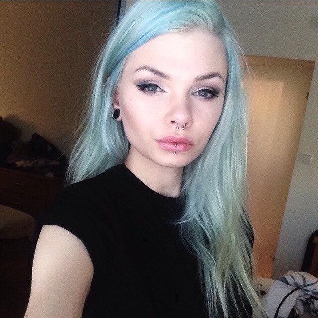WOW