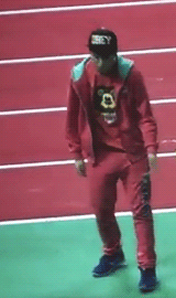guys-with-bulges:  Korean rapper Himchan wanted to reach for his peenee for some